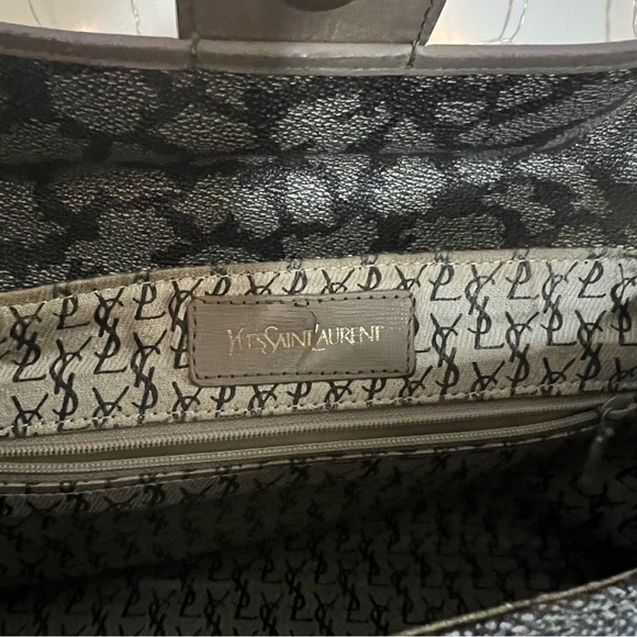 Yves Saint Laurent Vintage Giraffe Printed Mini Handbag - Picture 14 of 14